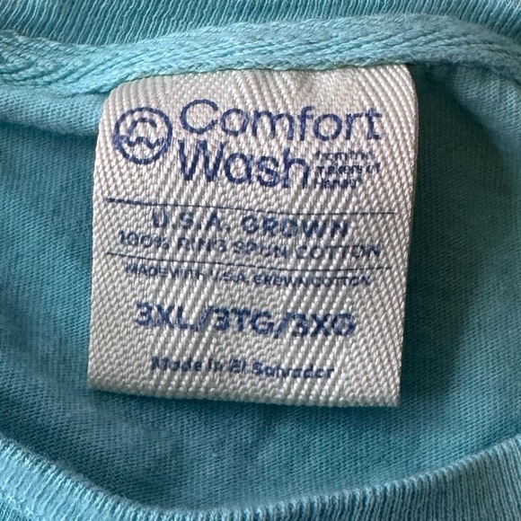 Stinky’s House of Fish T-Shirt - Picture 3 of 5